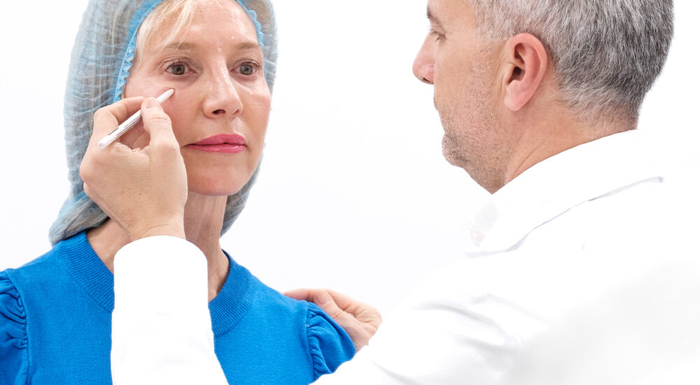 Zastosowanie technologii laserowej w medycynie estetycznej – przegląd zabiegów i nowoczesnych rozwiązań poprawiających wygląd skóry. Chirurgia plastyczna Wrocław.