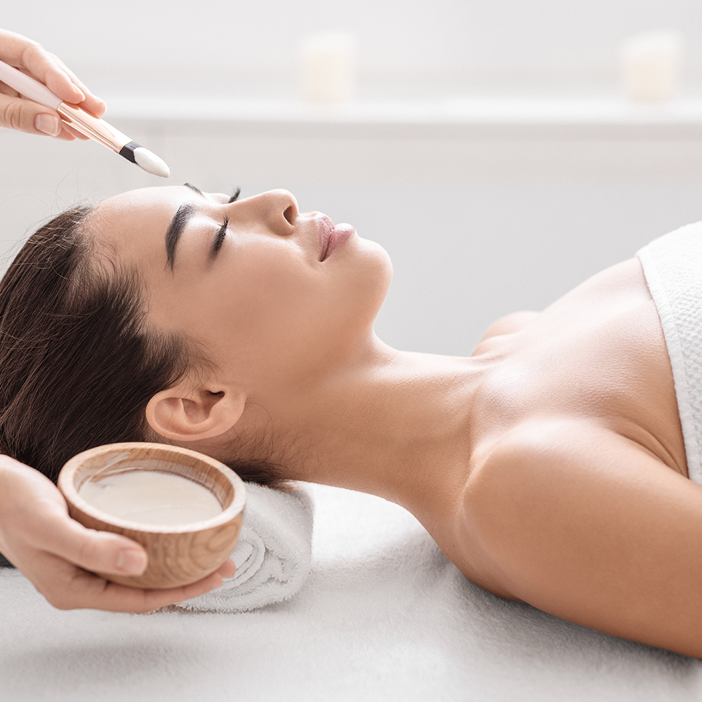 Profilaktyka starzenia się skóry – zabiegi i pielęgnacja dla zachowania młodego wyglądu.