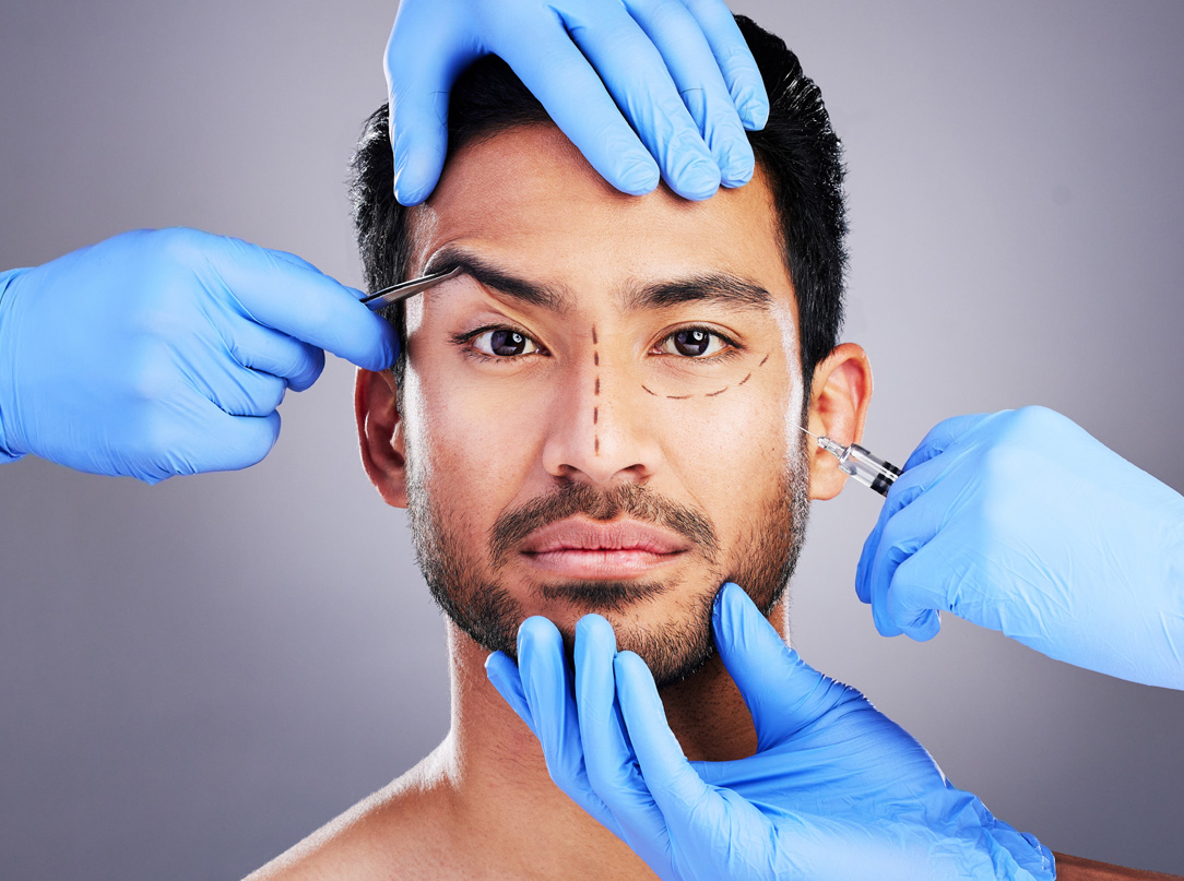 Zdjęcie przedstawia zabieg rekonstrukcji twarzy, który pomaga przywrócić estetykę i funkcjonalność twarzy po urazach lub deformacjach.