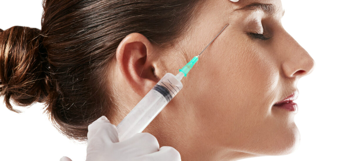 Nowoczesne podejścia do korekcji zmarszczek mimicznych – przegląd technik i skuteczności zabiegów. Chirurgia plastyczna Wrocław.